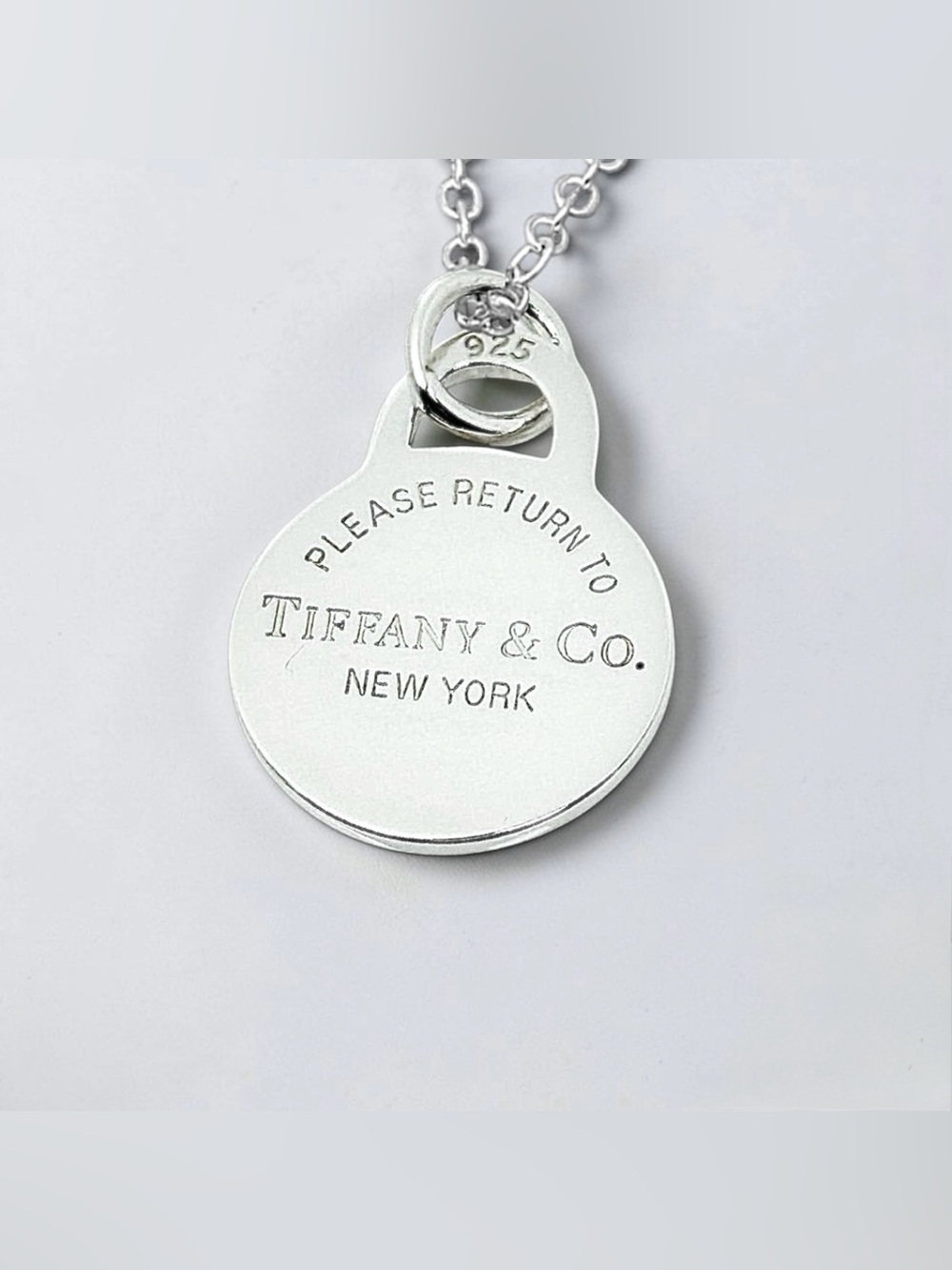 Tiffany & Co. 925 Sterling Silver Return to Tiffany Large Circle Tag Necklace - Picture 2 of 5